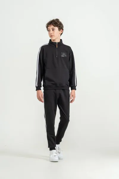 Комплекти